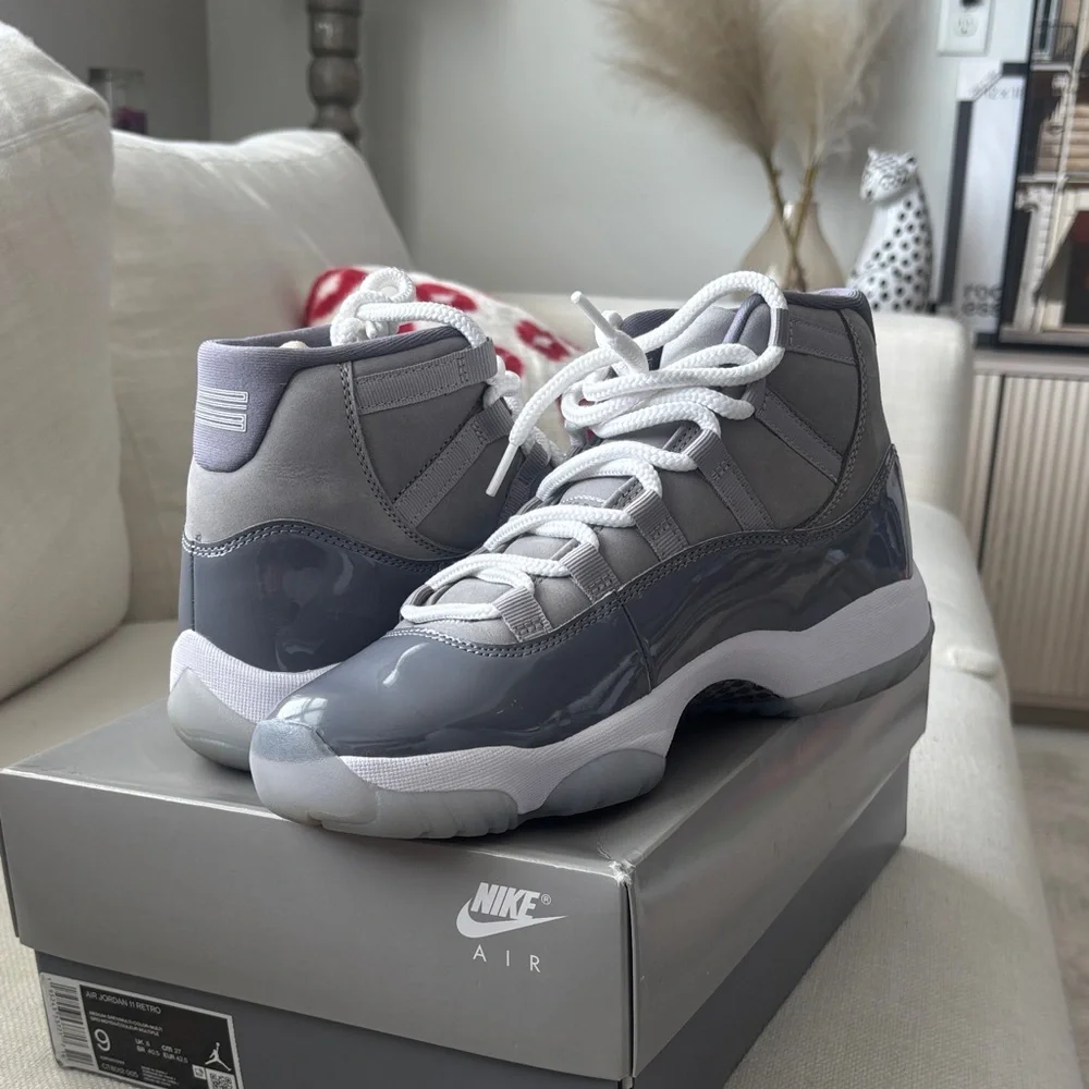 Air Jordan 11 Retro Cool Grey
